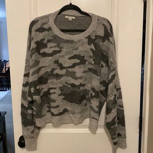 American Eagle camp sweater XL